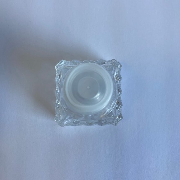 Vintage Martin's V.V.O. Scotch Decanter - Picture 12 of 16